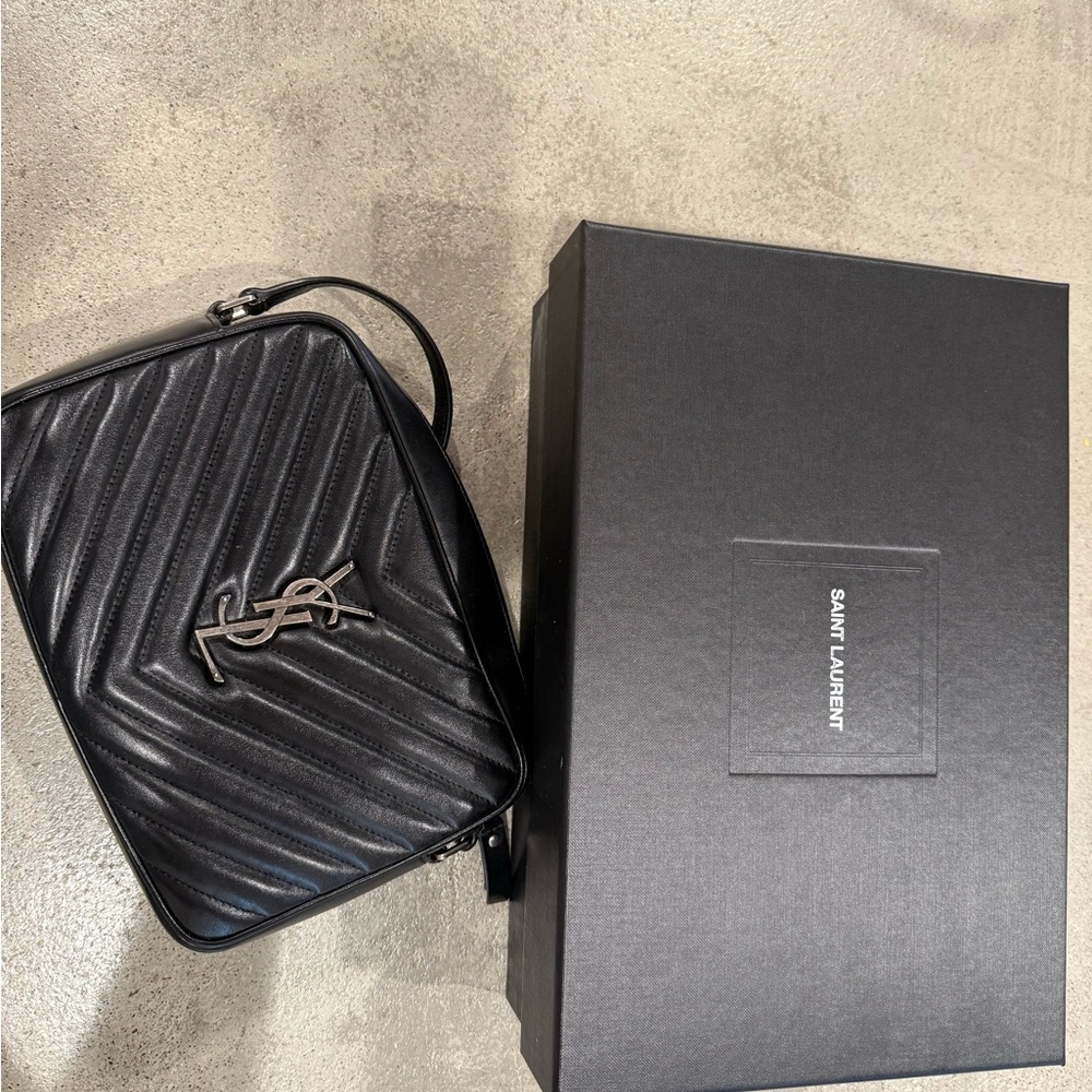 Saint Laurent Crossbody - Picture 11 of 11